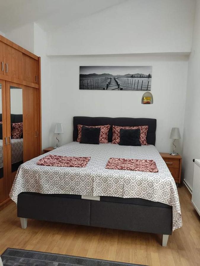 Apartmani Amans プーラ エクステリア 写真