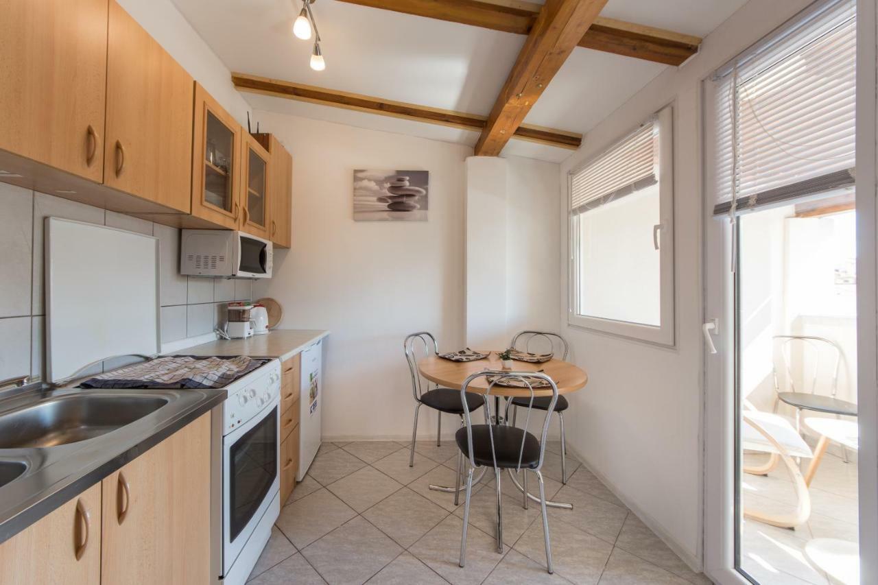 Apartmani Amans プーラ エクステリア 写真